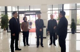 永远跟党走，坚持创新不掉队！缩略图