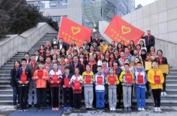 淘丁集团COO李煜出席长安区庆祝少先队建队70周年暨保护秦岭生态环境红领巾志愿服务队伍成立大会缩略图