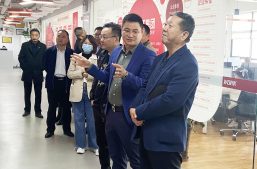 淘丁快讯！西安市工商联领导一行莅临淘丁集团调研参观缩略图