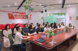 青春向党 | 淘丁集团组织员工观看习近平总书记在庆祝中国共产党成立100周年大会上的重要讲话缩略图