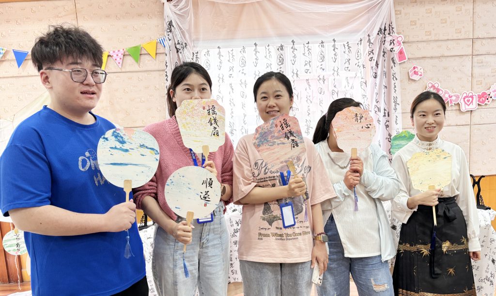 如“漆”而遇,体验非遗文化 | 淘丁集团BPO团队非遗漆扇体验大揭秘插图9 如“漆”而遇,体验非遗文化 | 淘丁集团BPO团队非遗漆扇体验大揭秘插图9