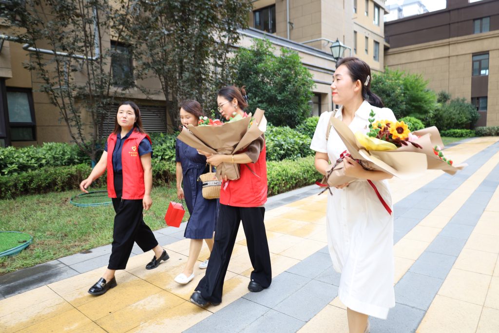 共庆八一建军节 | 淘丁集团暖心行动，致敬最可爱的人与背后的她！插图1