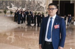 淘丁董事长苏斌出席长安区政协十五届五次会议，为人工智能医疗科研平台建设建言献策缩略图